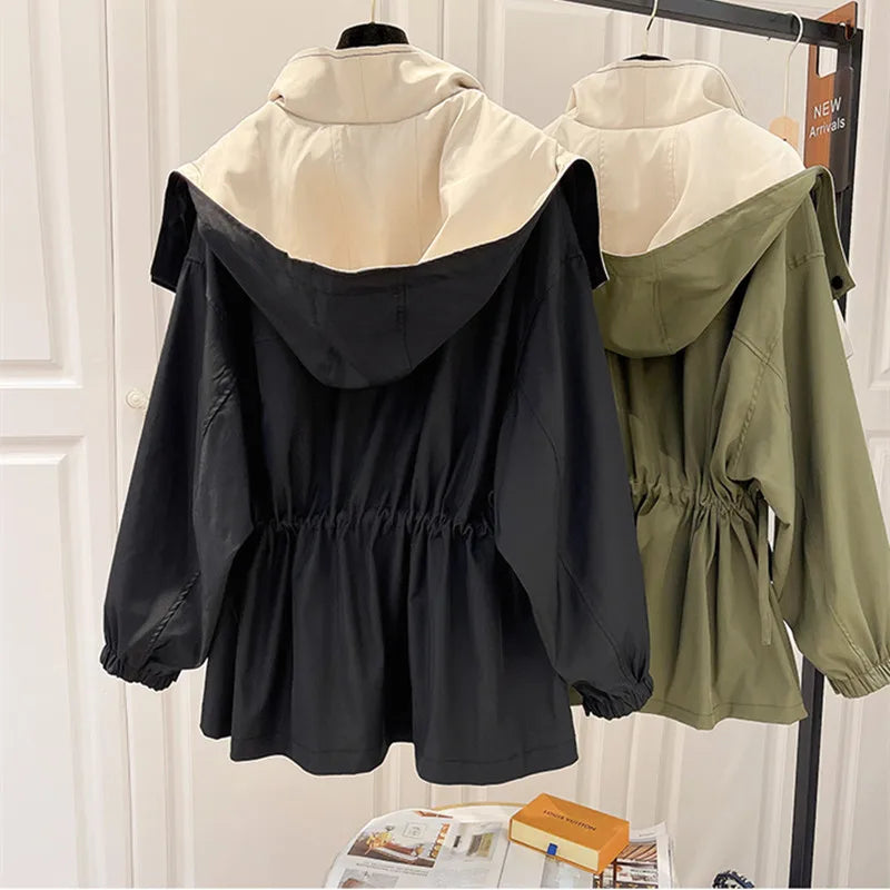 Przemysława | Kurtka pogodowa z regulowanym pasem