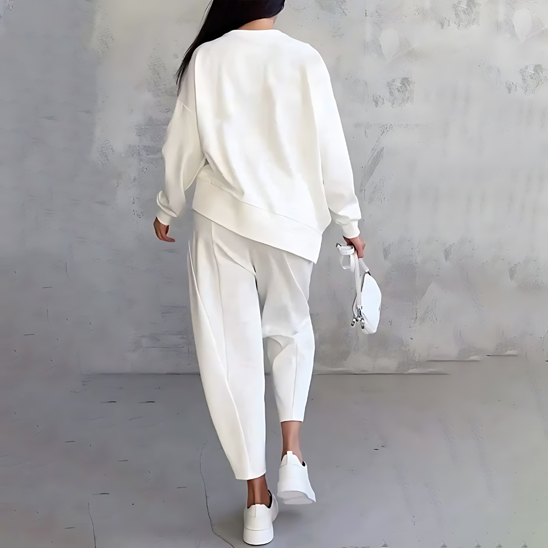 Konstancja | Elegancki dwuczęściowy garnitur damski