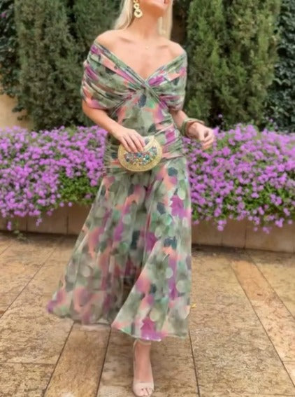 Darina | Długa sukienka maxi w kwiaty z dekoltem V