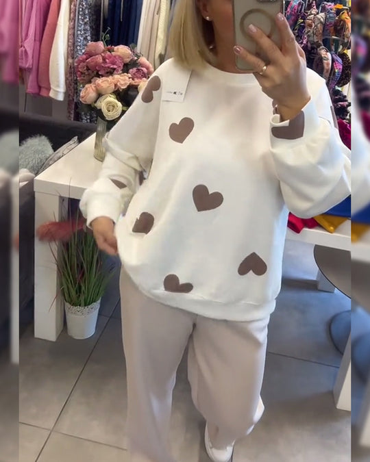 Filipa | Sweter Relaxed Fit z Nadrukiem Serc