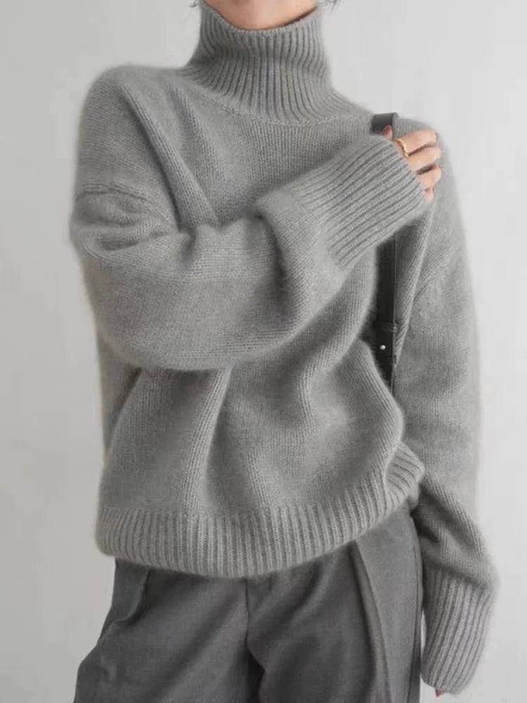 Lucyna | Sweter z kaszmiru z golfem
