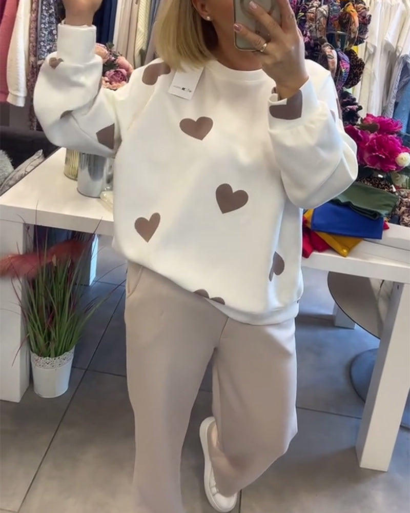 Filipa | Sweter Relaxed Fit z Nadrukiem Serc